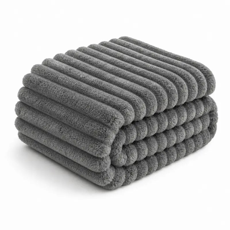 Premium Soft Lightweight Throw Blanket for Couch & Bed – All-Season Plush Cozy Blanket