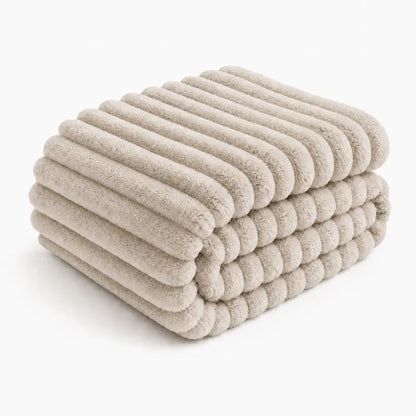 Premium Soft Lightweight Throw Blanket for Couch & Bed – All-Season Plush Cozy Blanket