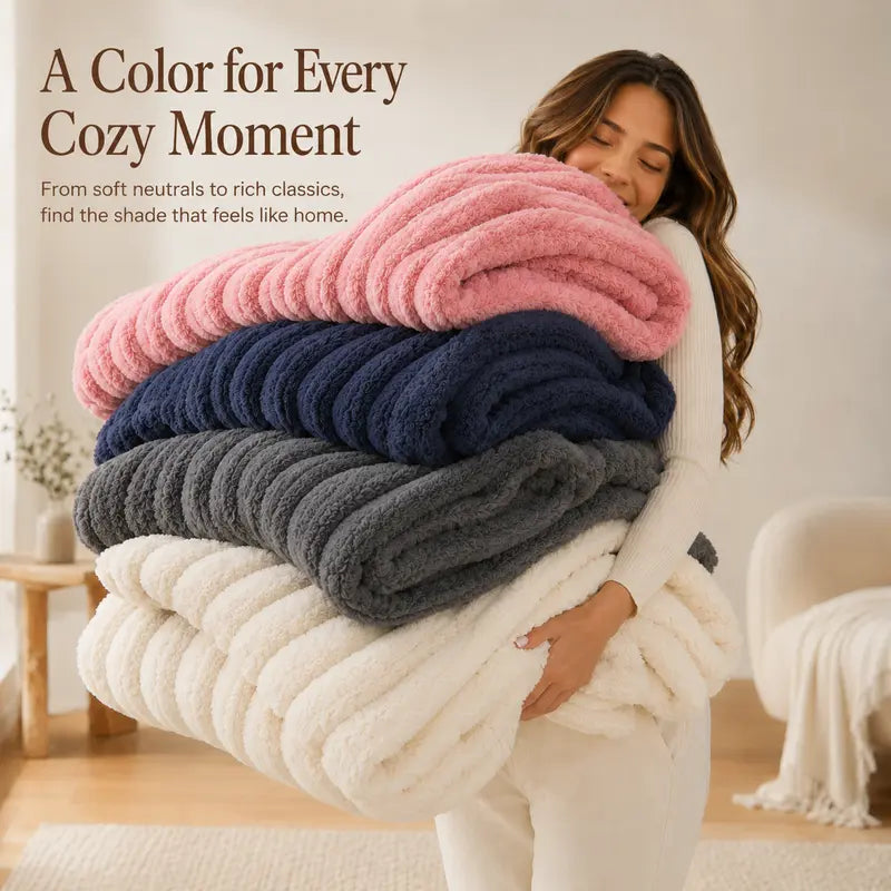 Premium Soft Lightweight Throw Blanket for Couch & Bed – All-Season Plush Cozy Blanket